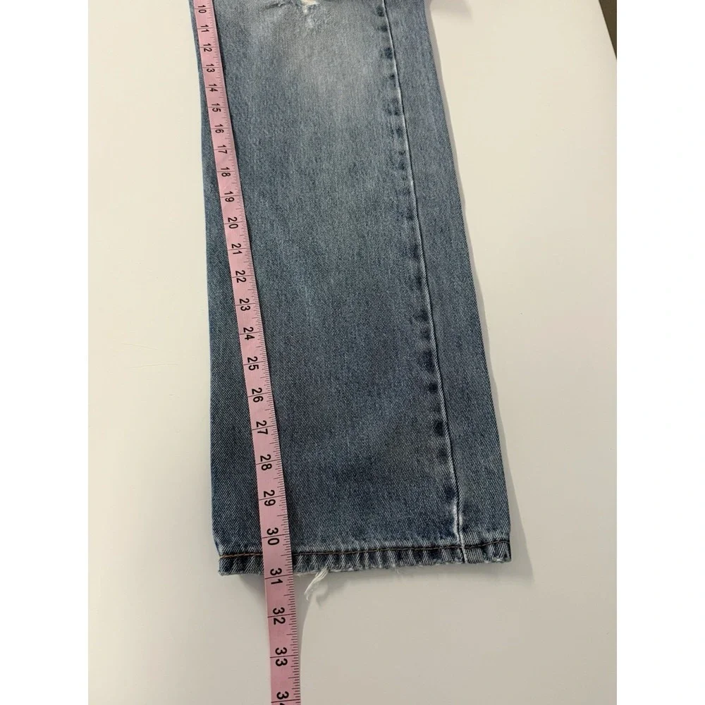 Levis 505 Regular Fit Straight Leg Jeans Light Wash Blue Mens 33x32 Distressed